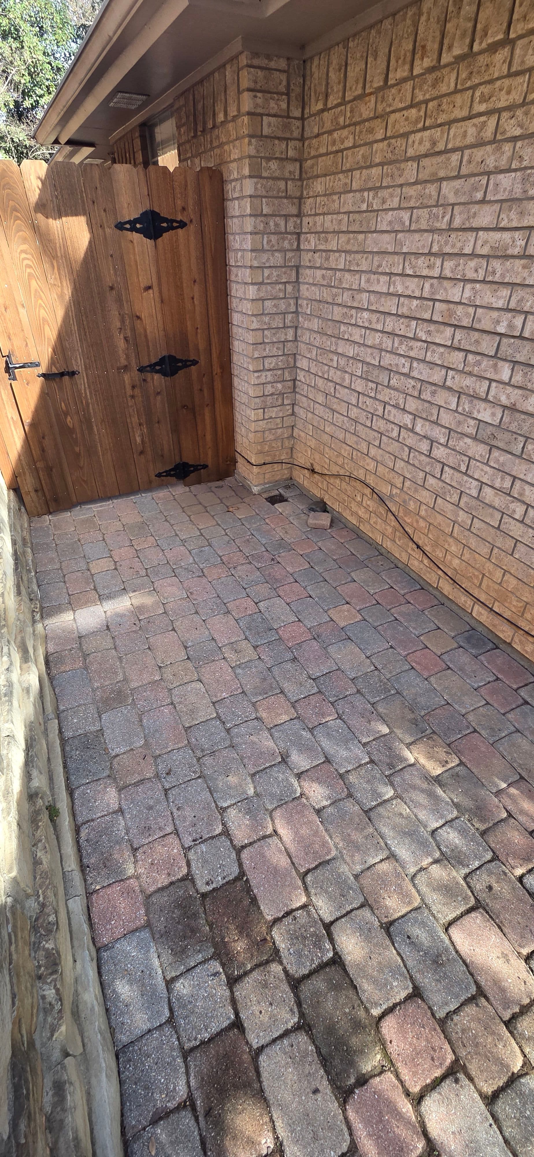 Gallery photos for Expert Leaf Cleanup in Grapevine TX: Image #1